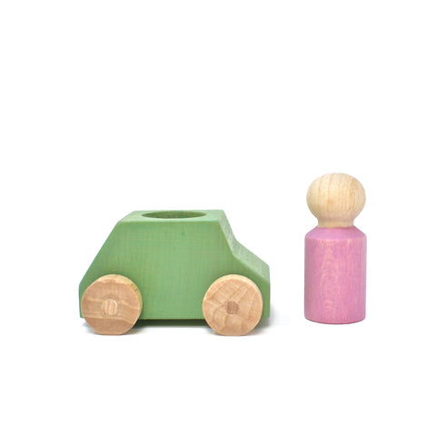 Lubulona Car Mint with Pink Figure