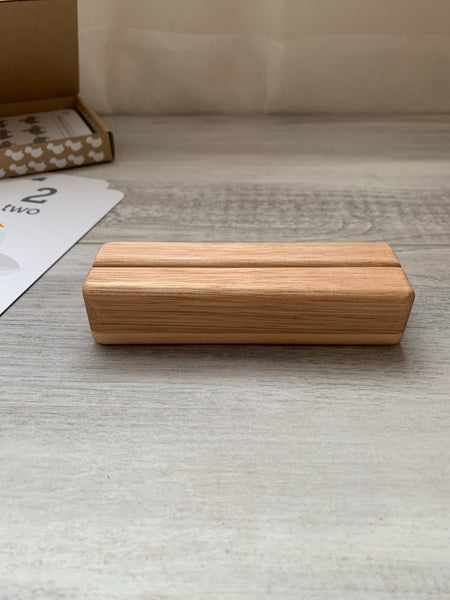Flash Card Holder - Two Tone